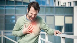 হার্ট অ্যাটাকে দিনে ৭০০ মানুষের মৃত্যু হয়